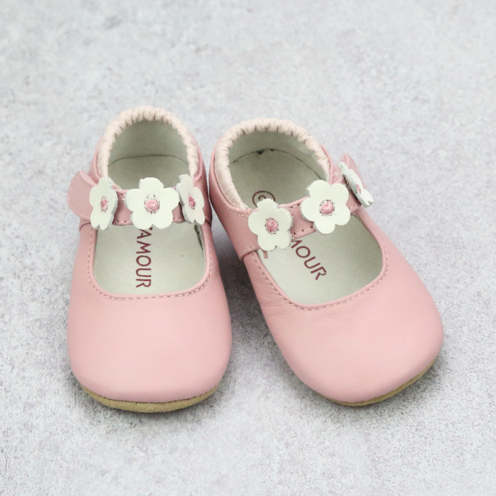 L'Amour Infant Girls Pink Flower Trio Leather Crib Mary Jane Shoes