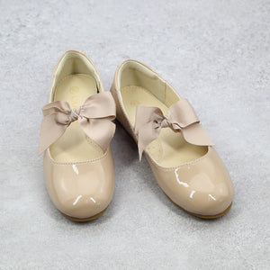 Amelia Girls Special Occasion Elastic Bow Flat in Patent Taupe - Babychelle.com