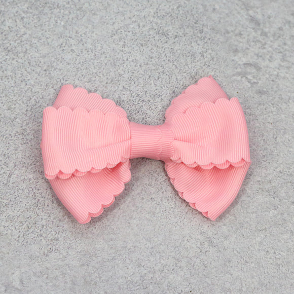 L'Amour Grosgrain Scalloped Bow Hair Clip (Pink)