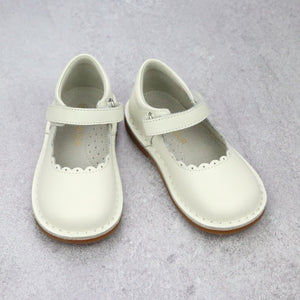 Toddler Girls Classic Off White Scalloped Stitch Down Mary Janes - Heirloom Classic Shoes - Vintage Girls Shoes -- Babychelle.com