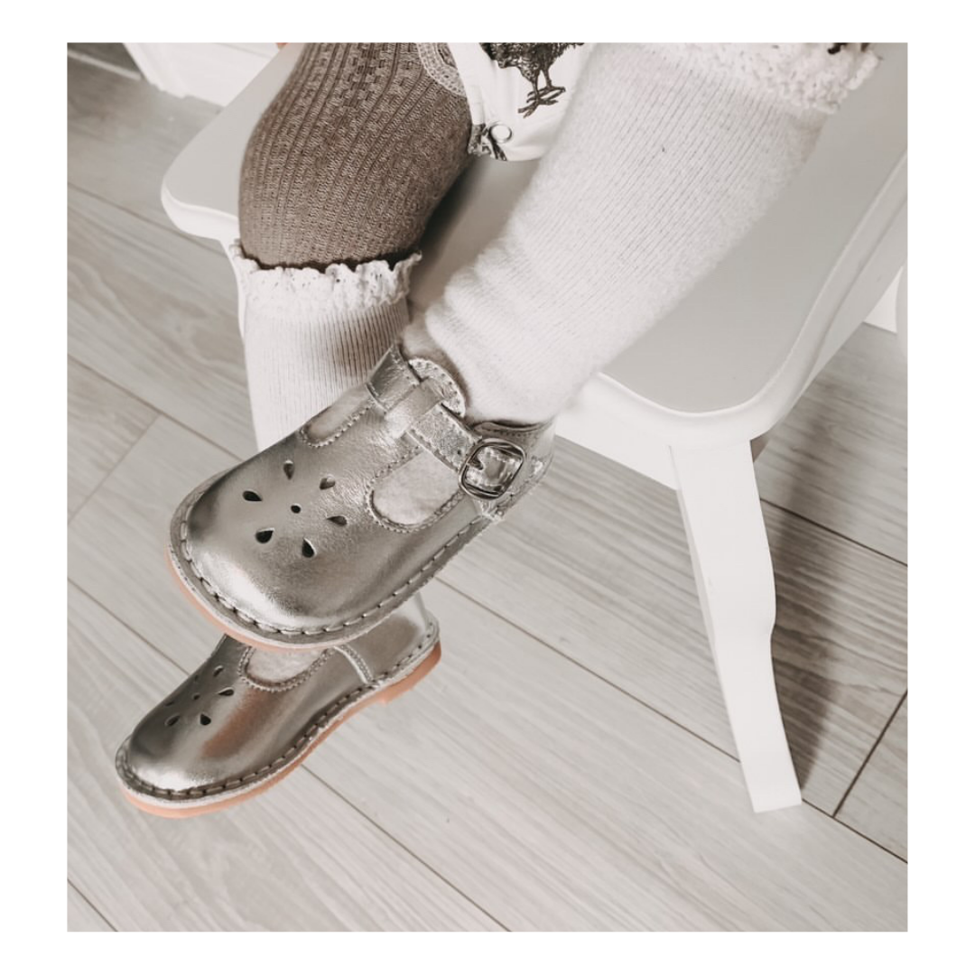 L Amour Girls Classic 751 Silver Leather Mary Janes Babychelle